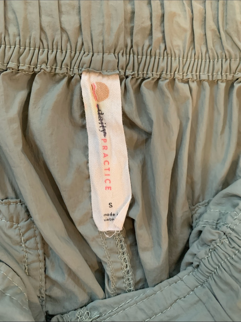 Daily Practice Anthropologie Parachute Baggy Cargo Pants Light Green Small - Picture 5 of 8